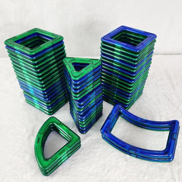 Magformers 57 Piece Lot of Assorted Magnetic STEM Building Learning Toy Set - Picture 1 of 3